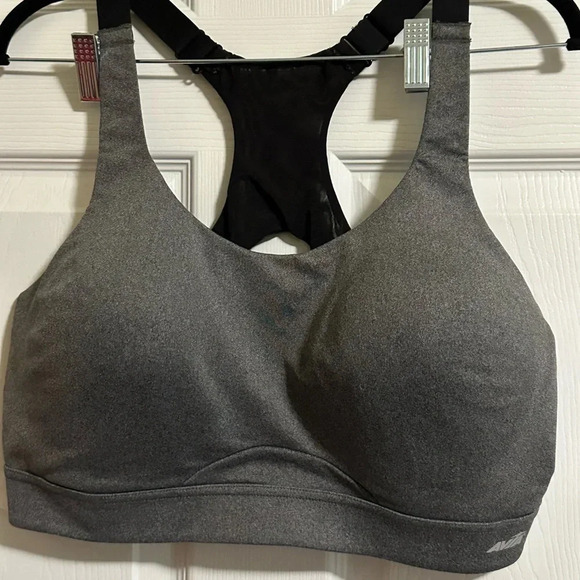 Avia Other - Avia Padded Gray & Black Racerback Sports Bra 40DD Like New!